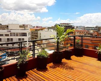 Sole Hotel - Antananarivo - Balcony