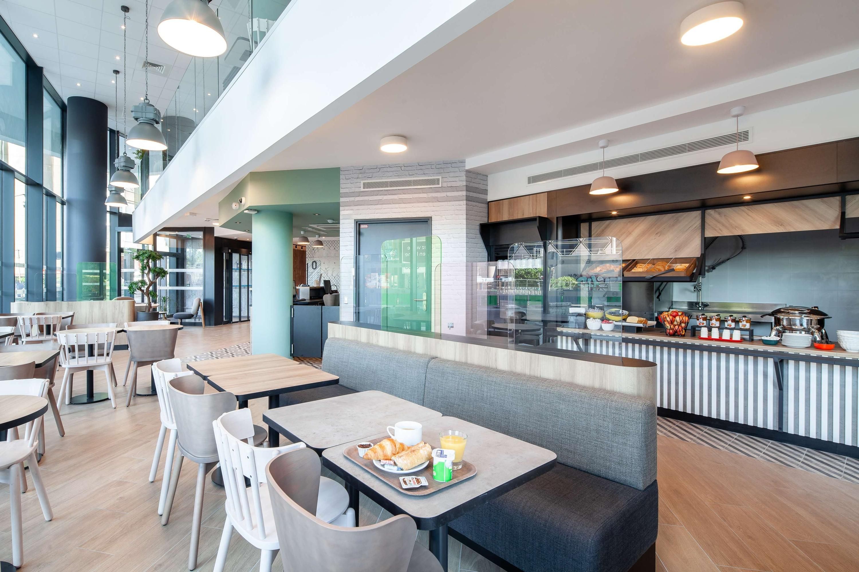 B&B HOTEL Nice Aéroport Arenas - ניס - מסעדה