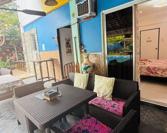 Lala Panzi Bed and Breakfast - Puerto Princesa