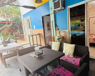Lala Panzi Bed and Breakfast - Puerto Princesa