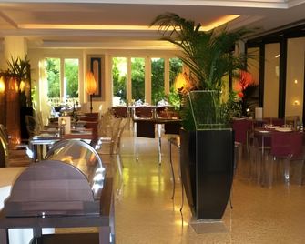 JR Resort Logos Forte dei Marmi - Forte dei Marmi - Restoran