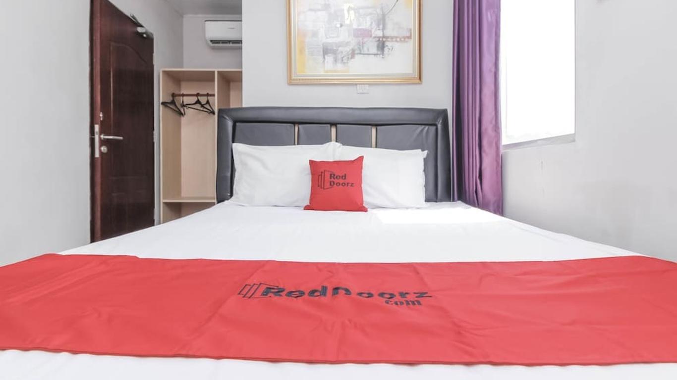 Hotel Teratai Cikarang