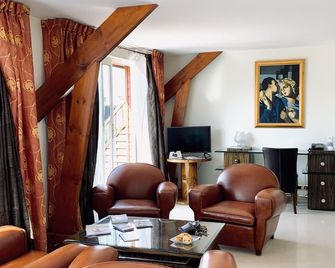 Logis L'auberge - Sainte-Anne-d'Auray - Salon