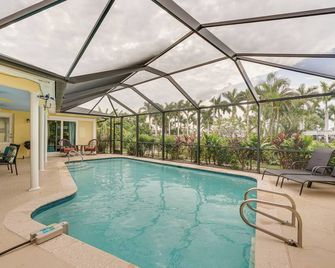 Waterfront North Fort Myers Home w/ Private Pool! - North Fort Myers - Pool