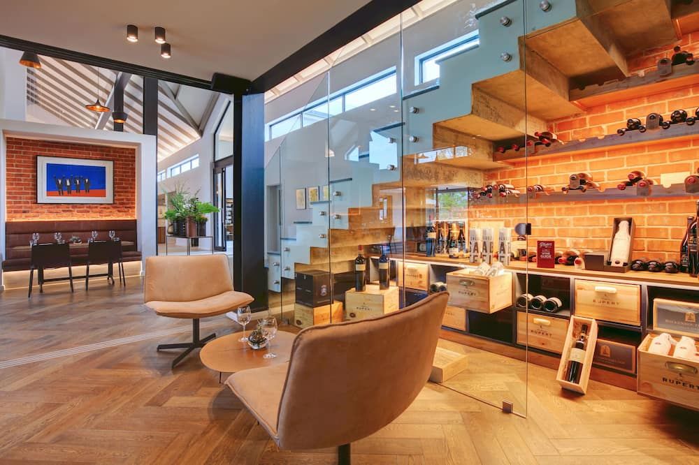 كنيسنا هولو كنتري إيستيت - كنيسنا - ردهة