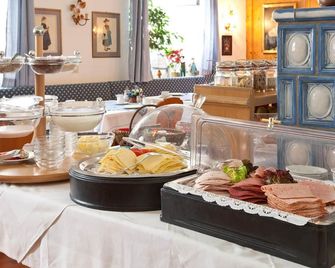 Brauerei-Gasthof Hotel Post - Nesselwang - Buffet
