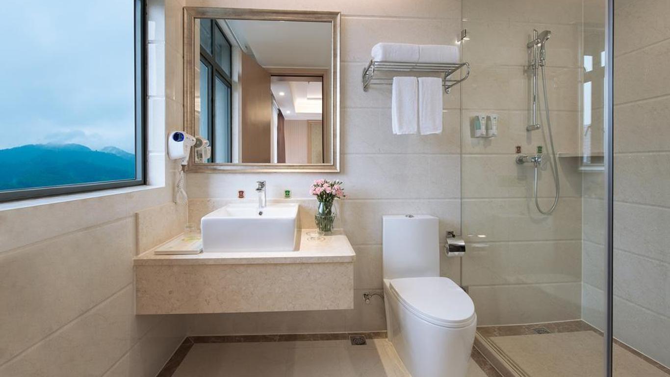 Vienna International Hotel Shenzhen Hua'nan City
