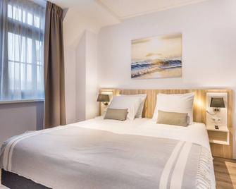 Luxurious Apartment With Dishwasher, 1 km. From the Beach - Koudekerke - Schlafzimmer