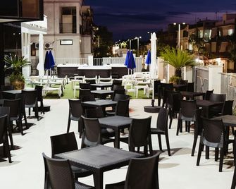Hotel Accord Le Rose - Taranto - Restoran