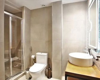 Aethon Airport Project-Free Shuttle by Gk Properties - Markopoulo Mesogaias