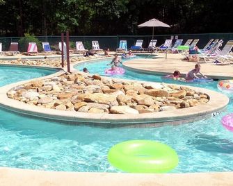 Mountain Lake Townhome in Golf Resort for 8 - Lake Lure - Piscina