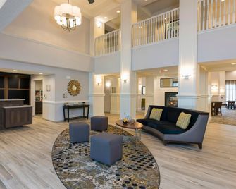Homewood Suites by Hilton Indianapolis Northwest - Indianápolis - Lobby