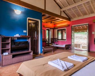 Cherilyn Monta Resort - Vatul - Bedroom