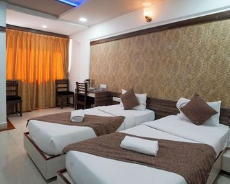 Hotel Samrat - Diu - Schlafzimmer
