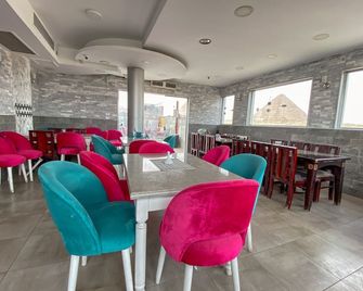 Best View Pyramids Hotel - Cairo - Restaurant