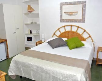Kalimaka Bed & Breakfast - Scario - Bedroom