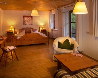 Landgasthof Zum Alten Reichenbach - Nesselwang - Habitación