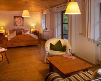 Landgasthof Zum Alten Reichenbach - Nesselwang - Chambre