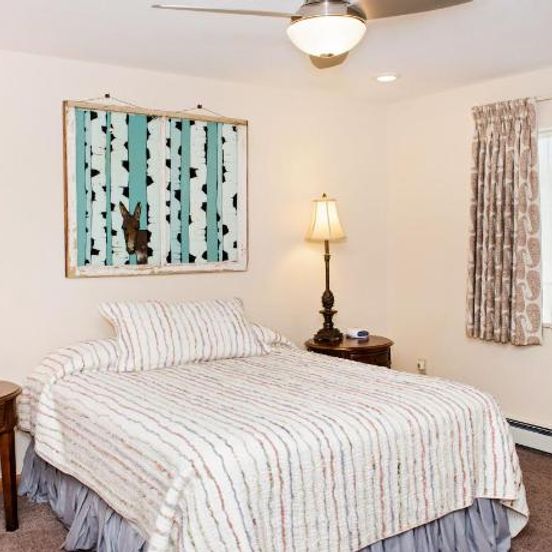 Bedroom view of Red Wing Motel