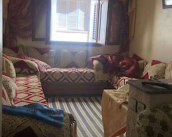 Appartement with agood price - Al Hoceïma - Living room