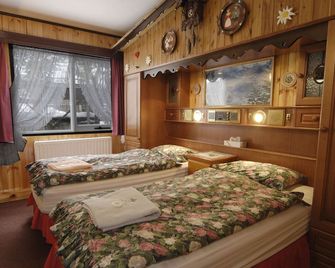 Karelia Alpine Lodge - Falls Creek - Schlafzimmer