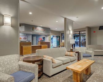 Whitefish Riverfront Hotel - וויטפיש - לובי