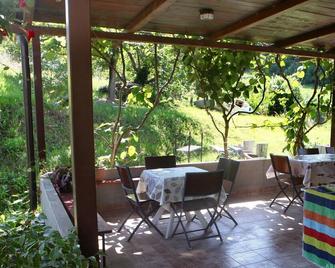 Bozena Studio Kneb - Portorož - Pati