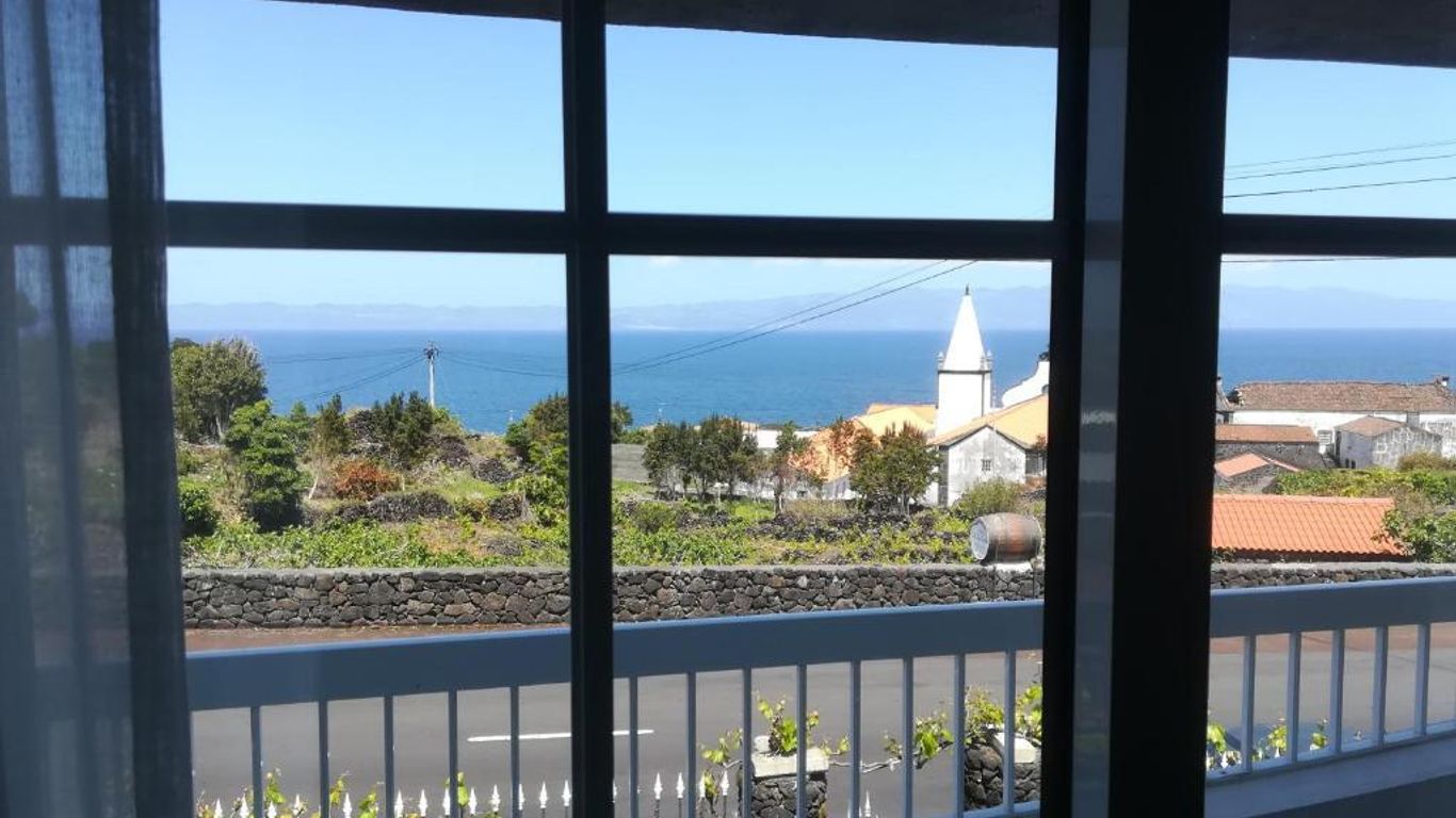 Alojamentos A Buraca