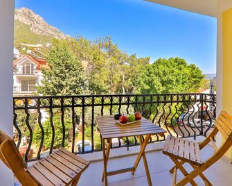 Bossa Nova Apart Hotel - Kaş - Balcón