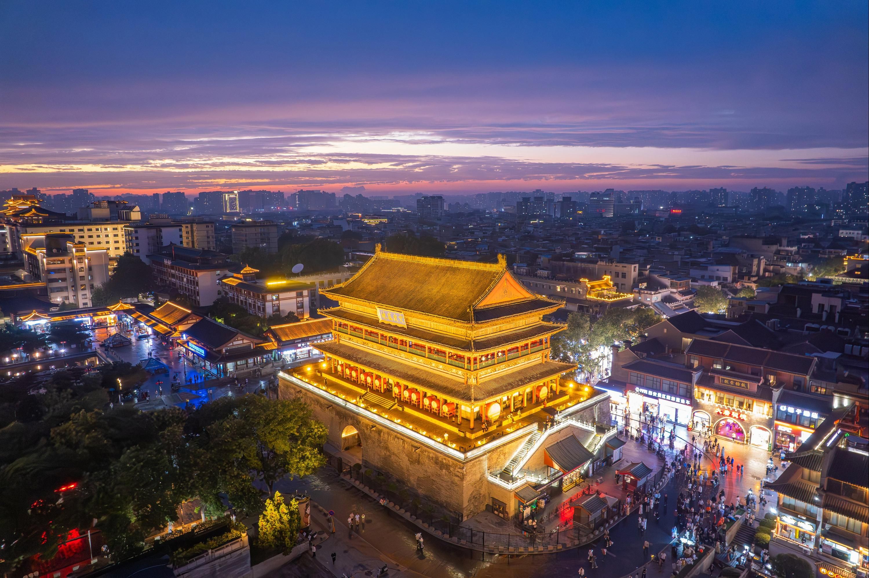 هوليداي إن إكسبرس شيان بيل تاور باي آيتش جي - زيان - مبنى