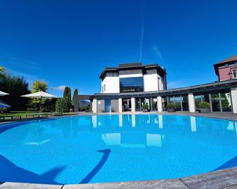 Suiten-Aparthotel Aenea - Maria Wörth - Zwembad