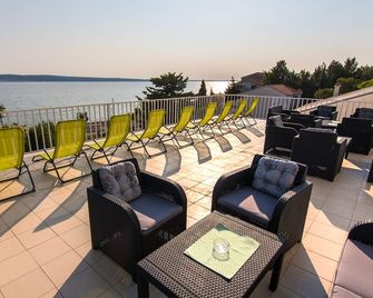 Hotel Barba - Starigrad - Balcony