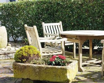 Holiday home Fabryshof in Bollendorf - Bollendorf - Innenhof