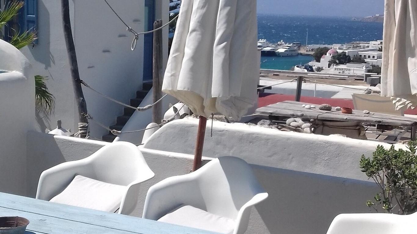 Studios & Suites Rania