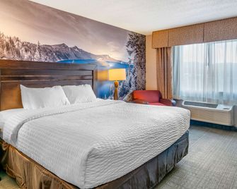 Clarion Pointe Medford - Medford - Habitación
