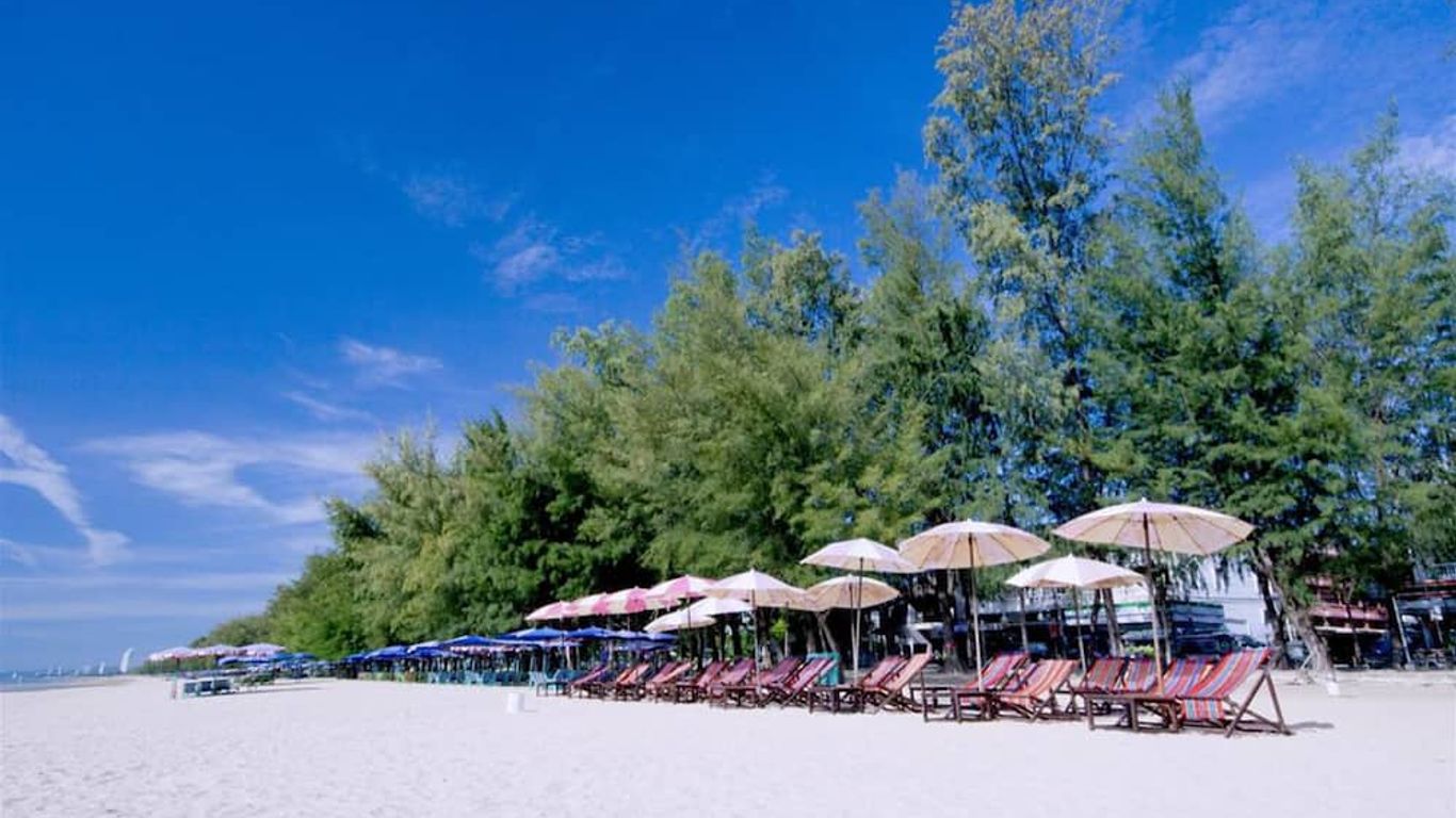 ไอรินทร์ บีช ชะอำ