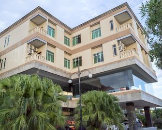 New Nipah Resort - Sagulung - Toà nhà