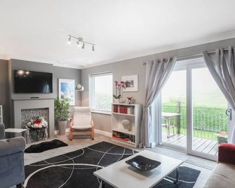 2 bedroom accommodation in Aberdyfi - Aberdyfi - Sala de estar