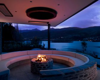 皇后镇希尔顿酒店 - 皇后鎮 - 陽台