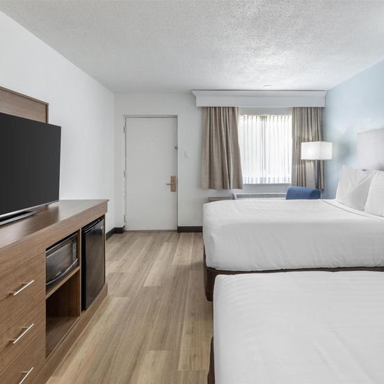 Best Western Palm Beach Lakes image 1