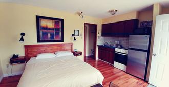 River Heights Motel - Courtenay - Bedroom