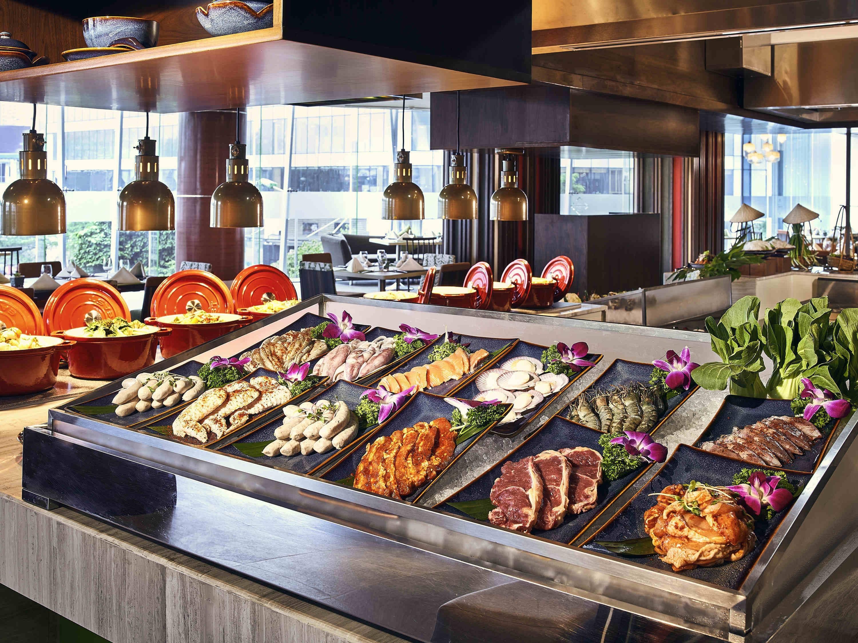 Novotel Hanoi Thai Ha - Hanoi - Buffet