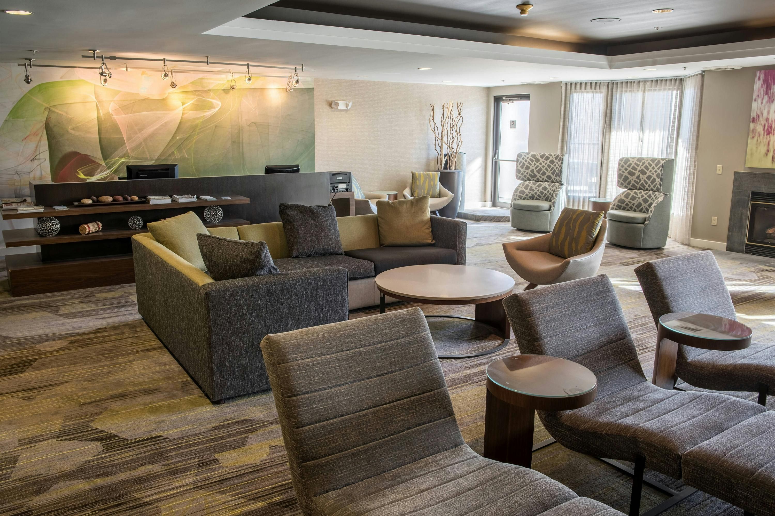 Courtyard by Marriott Norwich - Norwich - Lounge