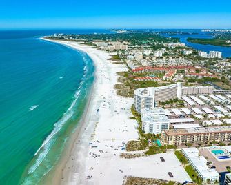 Siesta Sands Beach Resort 4th Floor with Elevator - Siesta Key - Strand