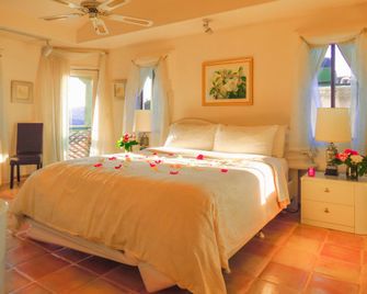Topanga Canyon Inn Bed and Breakfast - Topanga