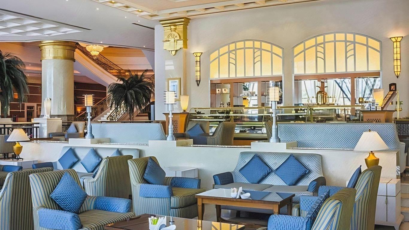 Corniche Hotel Sharjah