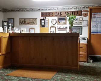 Burr Oak Motel - Algona - Recepción