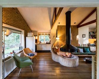 Paulus aan de bos met hot tub - Epe - Wohnzimmer