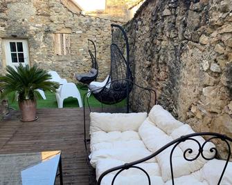 Au Dix Huit - Saint-Paul-les-Fonts - Patio