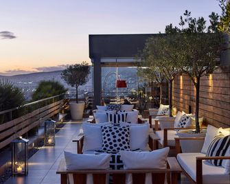 Fresh Hotel - Athen - Bar